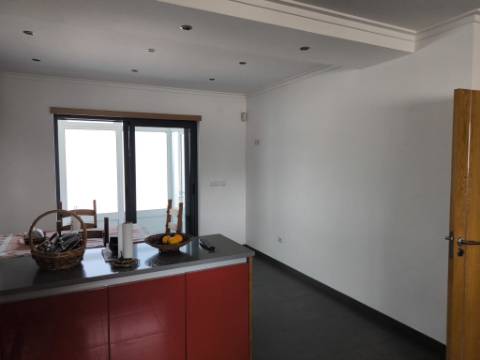 MORADIA COM PISCINA - COM 888 M² - VISTA MAR - EM SÃO BARTOLOMEU - A POUCOS MINUTOS DA PRAIA VERDE - CASTRO MARIM - ALGARVE