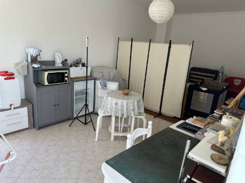 Moradia Bi-Familiar com vista mar na Fuseta!