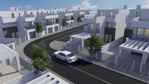Moradia T3+2 com Piscina a Apenas 500 Metros da Praia da Lota