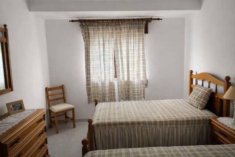 APARTAMENTO T3 COM DUAS CASAS DE BANHO - COM ARRECADAÇÃO NO SÓTÃO - DUAS VARANDAS - NO CENTRO DE VILA REAL DE SANTO ANTONIO - ALGARVE