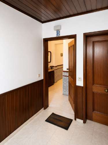 APARTAMENTO T3 COM DUAS CASAS DE BANHO - COM ARRECADAÇÃO NO SÓTÃO - DUAS VARANDAS - NO CENTRO DE VILA REAL DE SANTO ANTONIO - ALGARVE