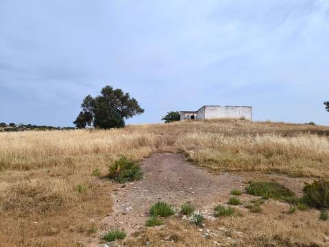 TERRENO MISTO COM 34680 M2 - AREA URBANA 680 M2 - NAS SALINAS - PLANO - CASTRO MARIM - ALGARVE