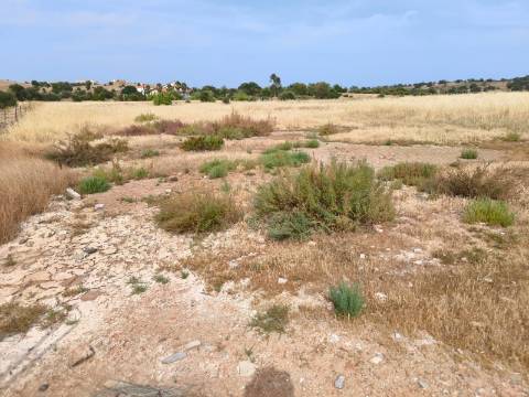 TERRENO MISTO COM 34680 M2 - AREA URBANA 680 M2 - NAS SALINAS - PLANO - CASTRO MARIM - ALGARVE