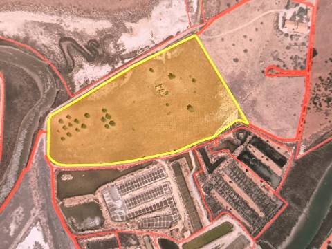 TERRENO MISTO COM 34680 M2 - AREA URBANA 680 M2 - NAS SALINAS - PLANO - CASTRO MARIM - ALGARVE