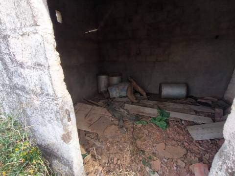TERRENO MISTO COM 34680 M2 - AREA URBANA 680 M2 - NAS SALINAS - PLANO - CASTRO MARIM - ALGARVE