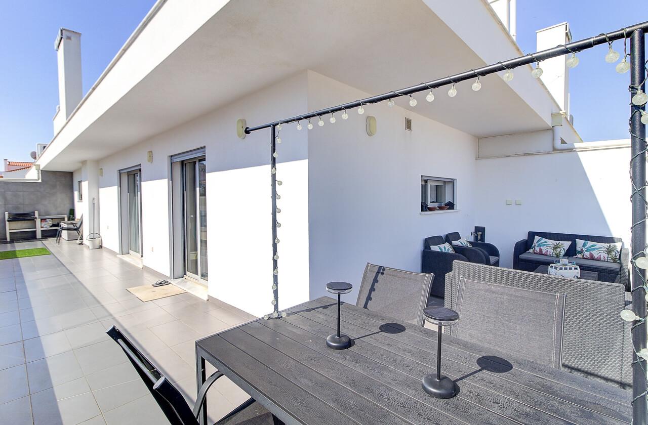 T0+3 Duplex Exclusivo com Mais de 76 m² de Terraços | Centro de Vila Real de Santo António