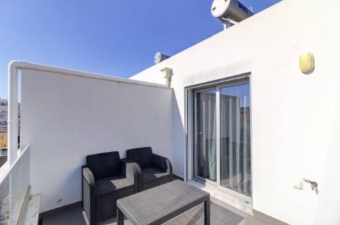 T0+3 Duplex Exclusivo com Mais de 76 m² de Terraços | Centro de Vila Real de Santo António