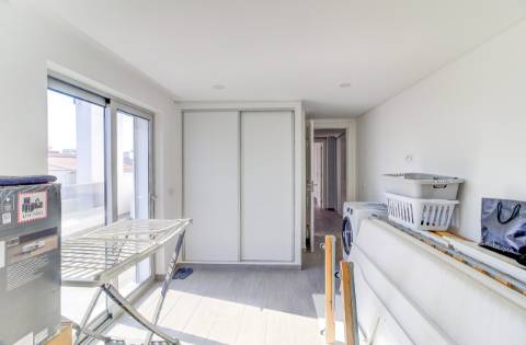 T0+3 Duplex Exclusivo com Mais de 76 m² de Terraços | Centro de Vila Real de Santo António