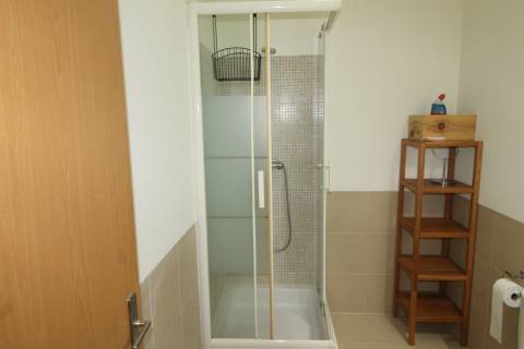T2 top floor disponível para arrendamento anual em Conceição de Tavira