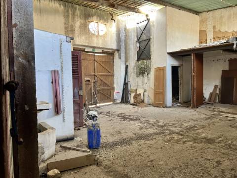 Centro de Olhão | Projeto para Até 1.600 m² de Construção | Até 5 Pisos | Oportunidade para Promotores