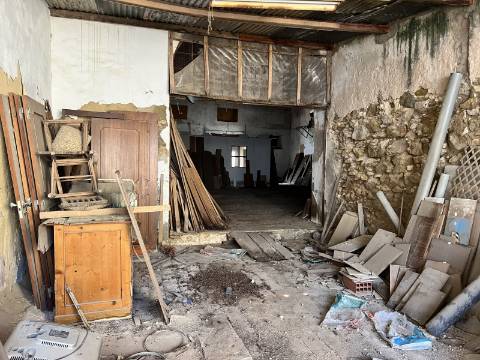 Centro de Olhão | Projeto para Até 1.600 m² de Construção | Até 5 Pisos | Oportunidade para Promotores