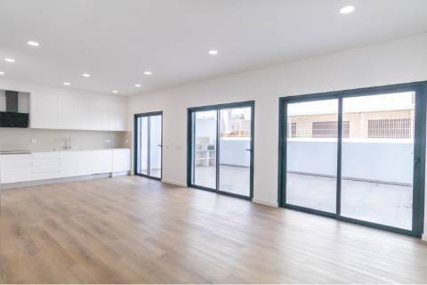 Apartamento T3 com Roof Top Privativo e Vista Mar - LiveAlgarve | Moncarapacho