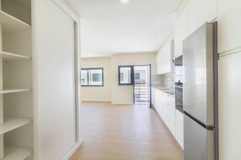 Apartamento T2 com Roof Top Privativo vista mar - LiveAlgarve | Moncarapacho