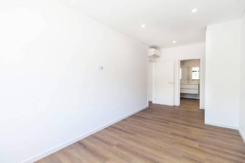 Apartamento T2 com Roof Top Privativo vista mar - LiveAlgarve | Moncarapacho