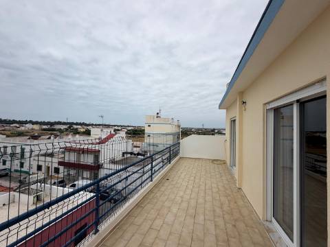 Apartamento T2 Arrendamento Anual - Hortas - Vila Real de Santo António