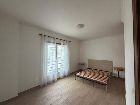 Apartamento T2 Arrendamento Anual - Hortas - Vila Real de Santo António
