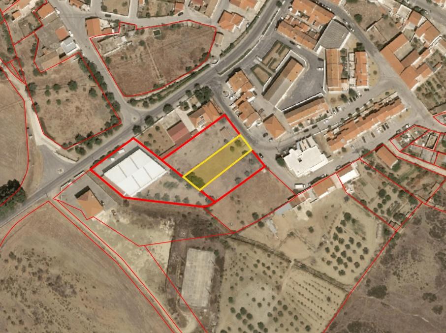 Terreno Rústico com Viabilidade de Construção