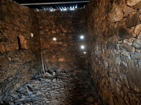 Terreno com ruina para construção de uma moradia T3, curral doa Boieiros, Tavira