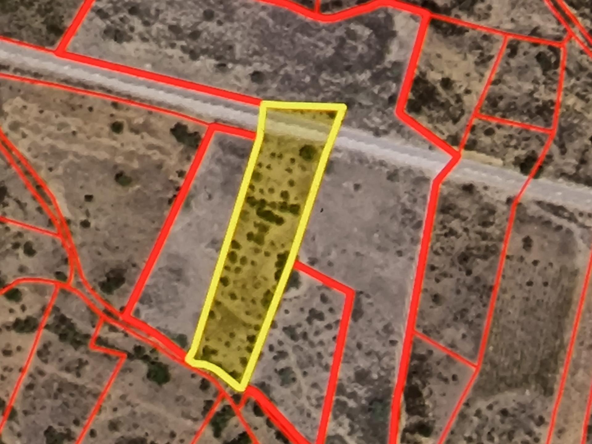 TERRENO RUSTICO COM 3080 M2 - PLANO COM MUITOS SOBREIROS - ASFALTO - PROXIMO AO VALE DO PEREIRO EM ODELEITE - CASTRO MARIM - ALGARVE