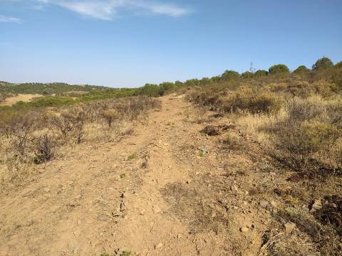 TERRENO RUSTICO COM 8640 m2 COM VISTA PARA BARRAGEM DE ODELEITE
