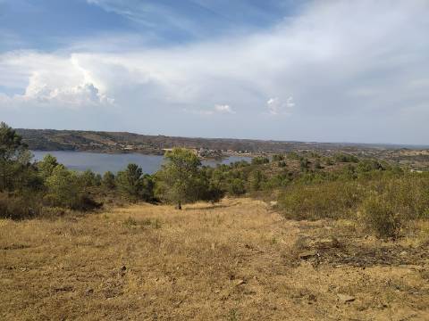 TERRENO RUSTICO COM 8640 m2 COM VISTA PARA BARRAGEM DE ODELEITE