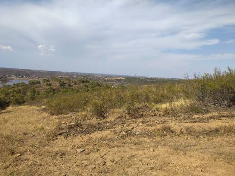 TERRENO RUSTICO COM 8640 m2 COM VISTA PARA BARRAGEM DE ODELEITE