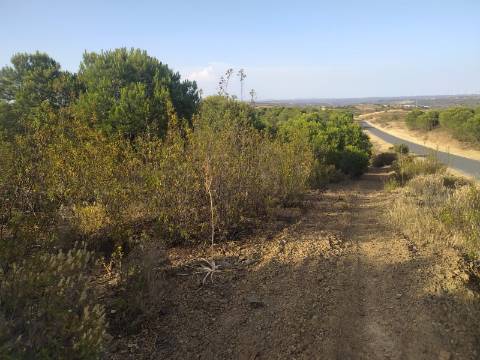 TERRENO RUSTICO COM 34 200m2 JUNTO A BARRAGEM DO ODELEITE