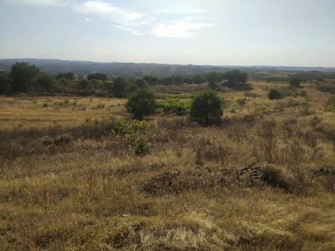 TERRENO RUSTICO COM 104440 m² E BARRAGEM