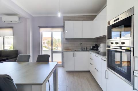 Moradia T3 - Hortas - Vila Real de Santo António