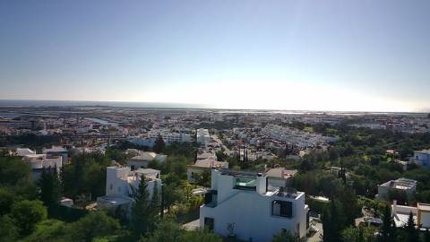 Moradia T4 de Luxo em Tavira | Vista Mar, Piscina e Rooftop