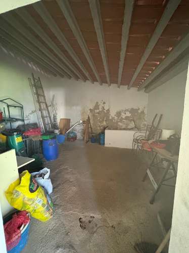 Excelente Terreno todo murado com área de 600 m2 

Distrito de Portalegre Concelho de Alter do Chão freguesia de Chancelaria Chança.
