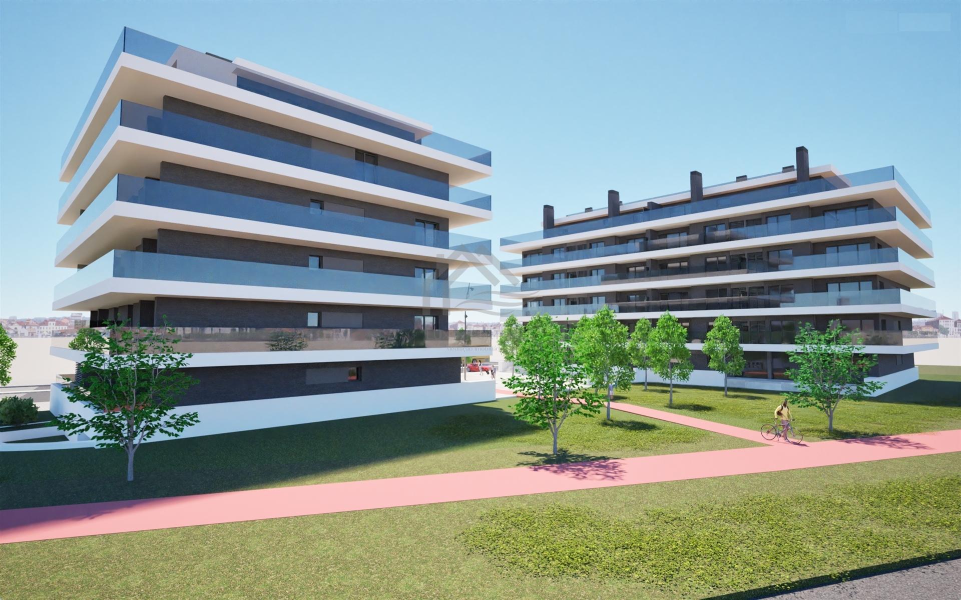 Apartamento T3 com parqueamento e arrecadação - Montijo