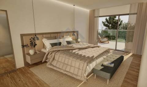 Apartamento T3 com box e arrecadação - Montijo