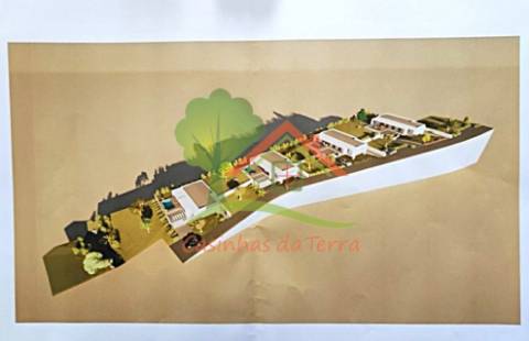  Terreno urbano para construção de 4 moradias com PIP 