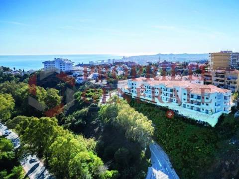 Apartamento T3 duplex novo, perto da praia.