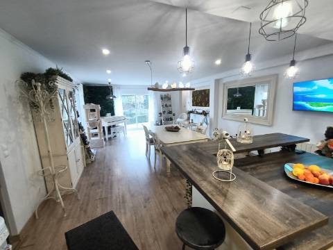 Moradia T3 com Jardim e Piscina