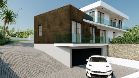 Terreno com projeto aprovado para construção de moradia em Loulé