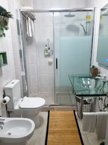 Apartamento T1 renovado e equipado a 100 metros da praia de Quarteira
