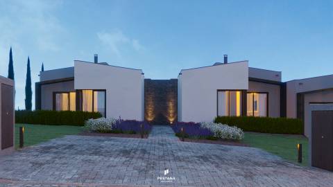 Moradia em banda de 2 quartos com piscina no Silves Golfe Resort - Algarve