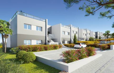 Apartamento T3 em construção, com parqueamento.
