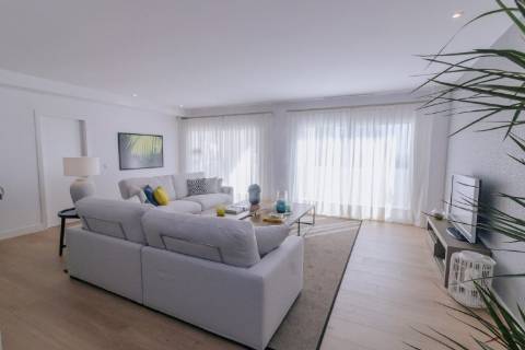 Big Blue - Moradias exclusivas com vista mar e parque natural