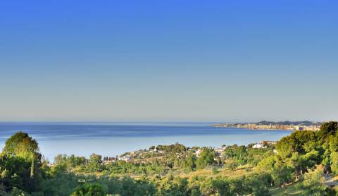 Big Blue - Moradias exclusivas com vista mar e parque natural