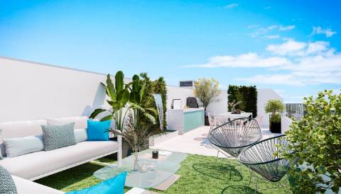 Apartamento T3 com varanda.