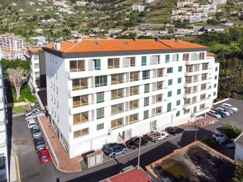 Apartamento T2 no Centro do Caniço