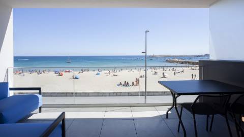 Apartamento T1 com Terraço em Empreendimento Turístico - Sesimbra