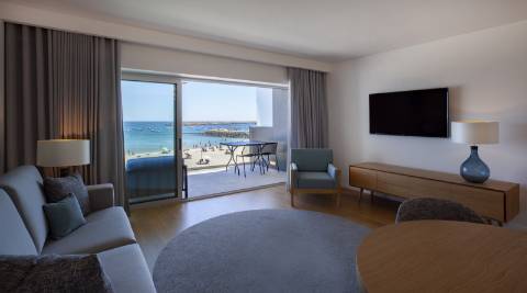 Apartamento T1 com Terraço em Empreendimento Turístico - Sesimbra