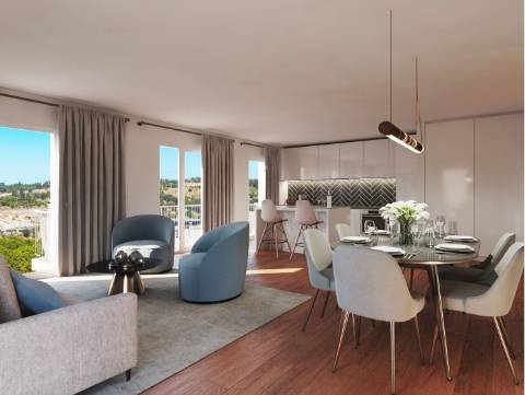 Apartamento T4 em Alcântara