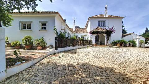 Moradia Isolada T6 em Cerro d'Águia - Albufeira