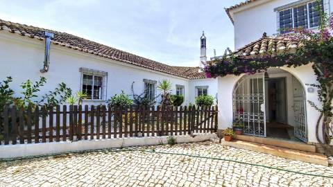 Moradia Isolada T6 em Cerro d'Águia - Albufeira
