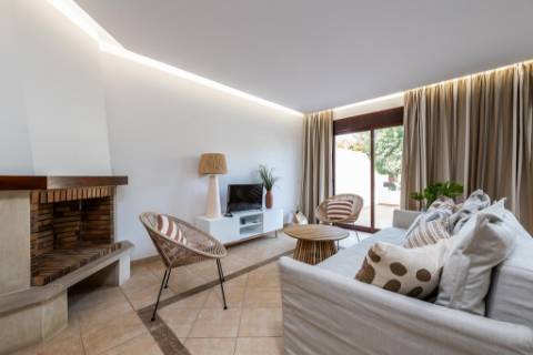 Moradia geminada T3 na Vila Sol em Quarteira